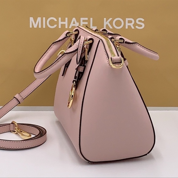 Michael Kors Ciara Medium Messenger Bag Crossbody Blossom - Picture 9 of 16